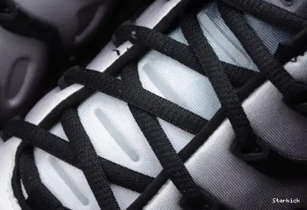924453-009 VOLT-WHITE BLACK VAPORMAX PLUS 0524